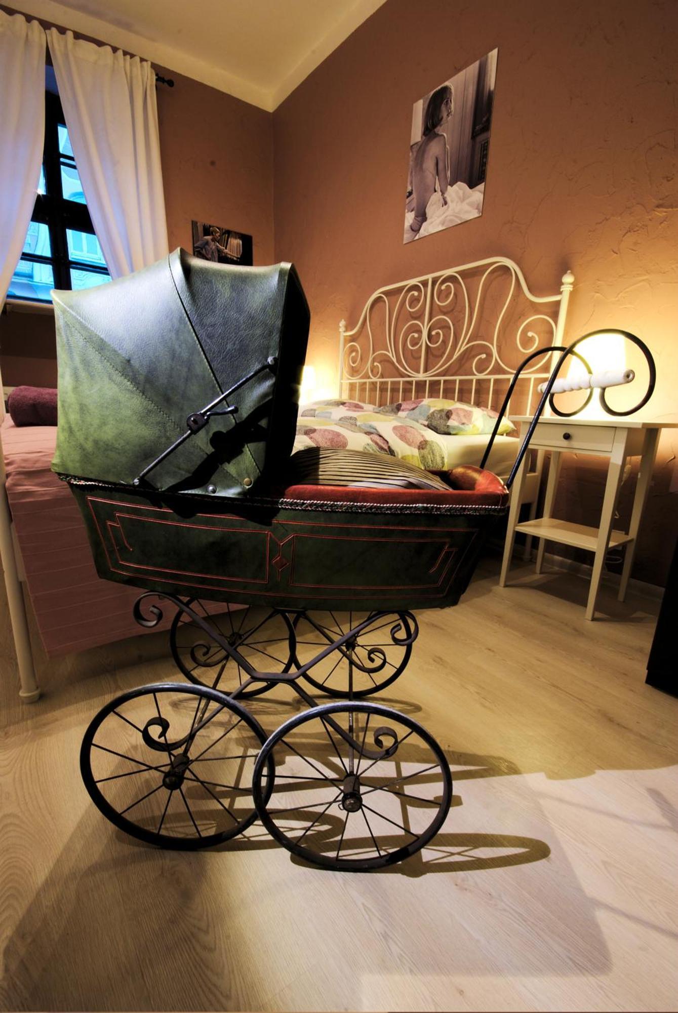 Rosemary'S Private Ensuite Rooms In Old Town Poznan Exterior photo