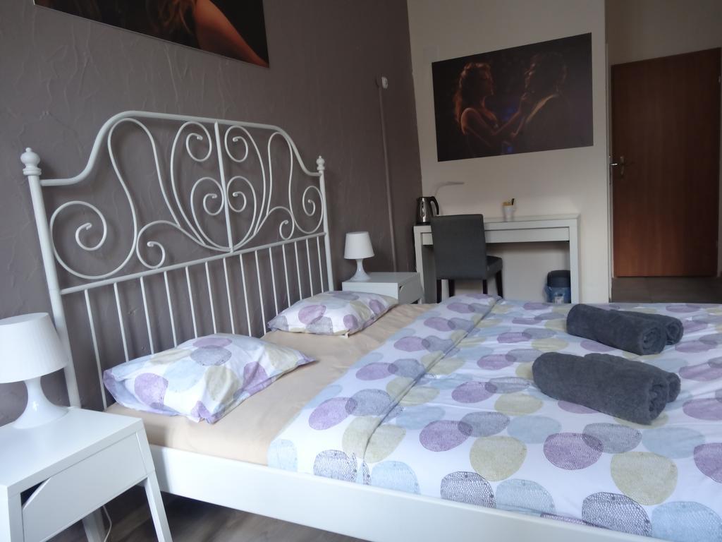 Rosemary'S Private Ensuite Rooms In Old Town Poznan Exterior photo