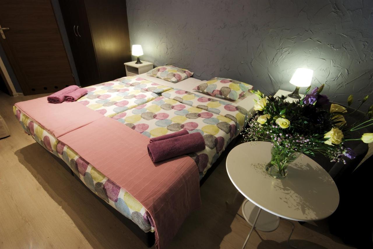 Rosemary'S Private Ensuite Rooms In Old Town Poznan Room photo